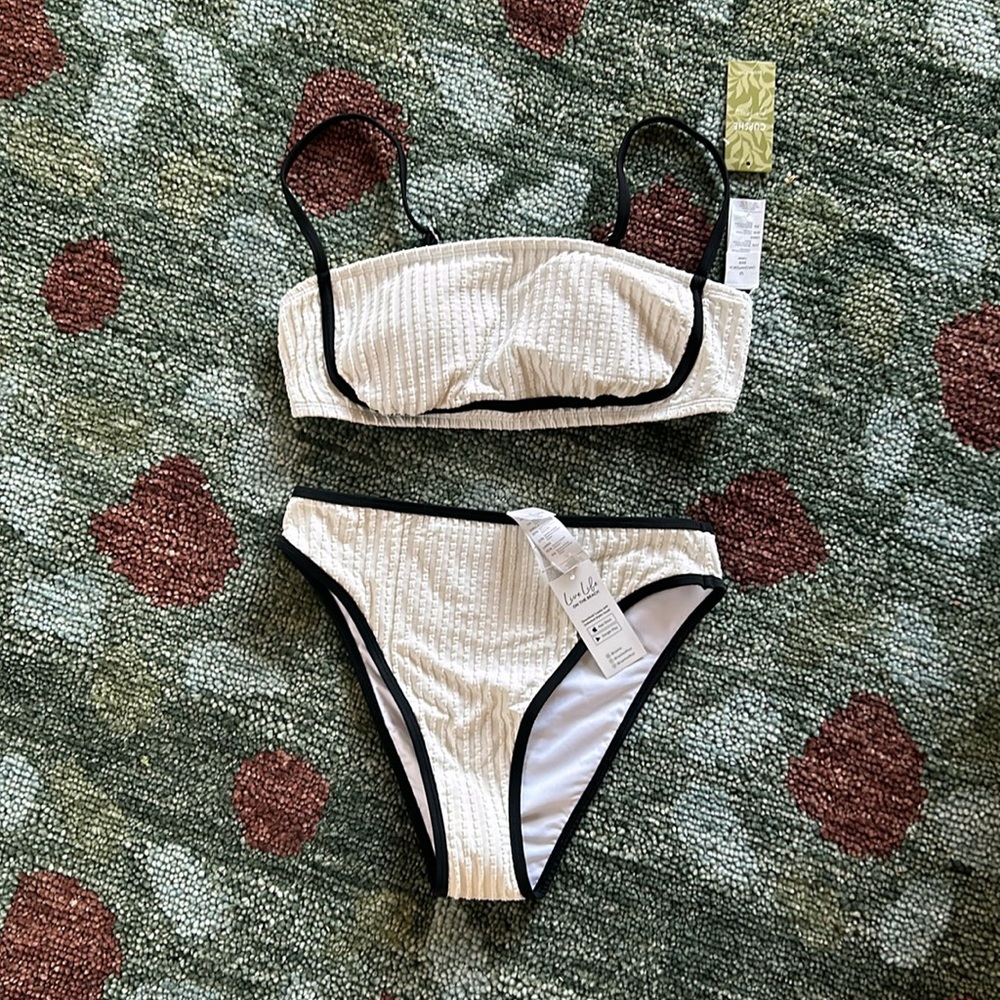 Cupshe x JoJo Coastal Rib bikini